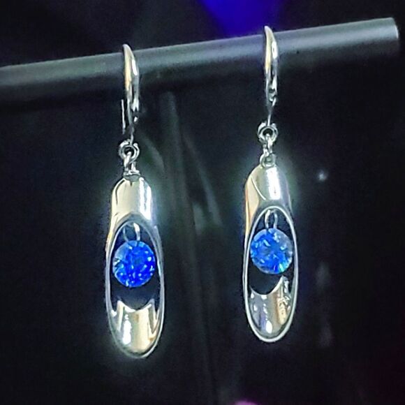 Round Blue Crystal Long Dangle Fishhook Earrings on 925 Silver - Picture 4 of 9